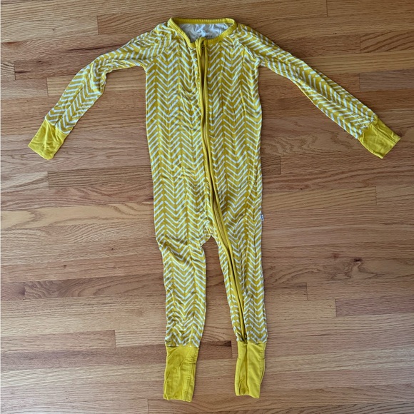 Little Sleepies Zippy Sunny Chevron 2T - Picture 1 of 4